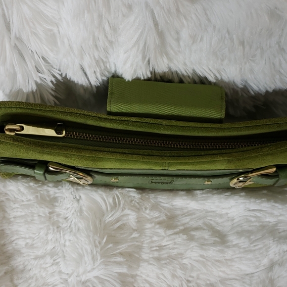 Banana republic suede wallet - Picture 3 of 5